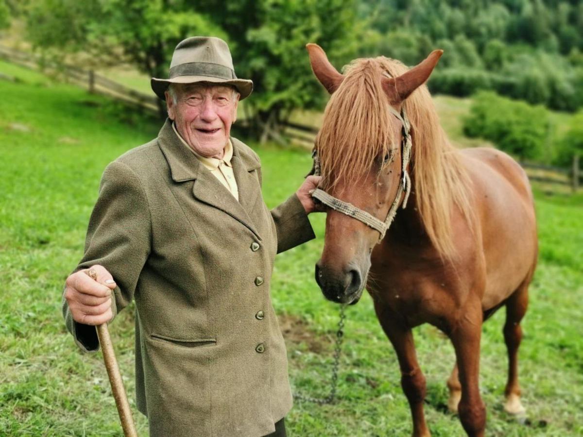 Bat'Kivska Hata Stari Kuty Zewnętrze zdjęcie