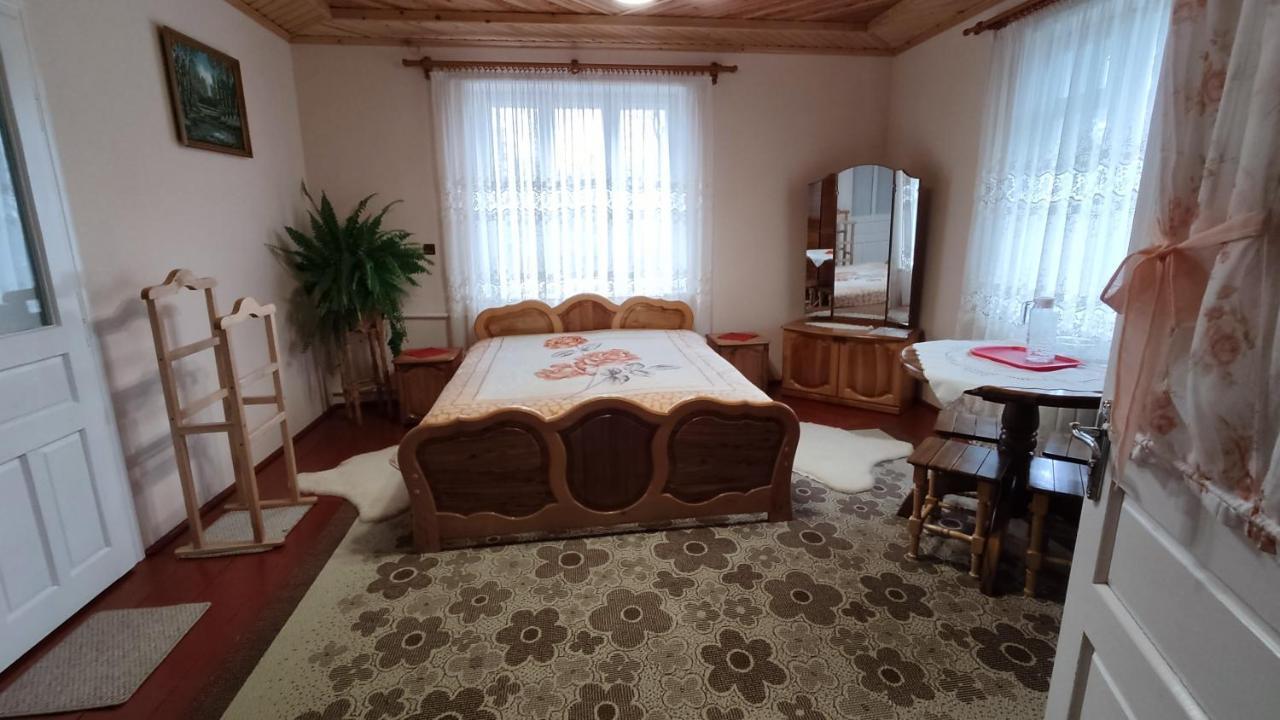 Bat'Kivska Hata Stari Kuty Zewnętrze zdjęcie